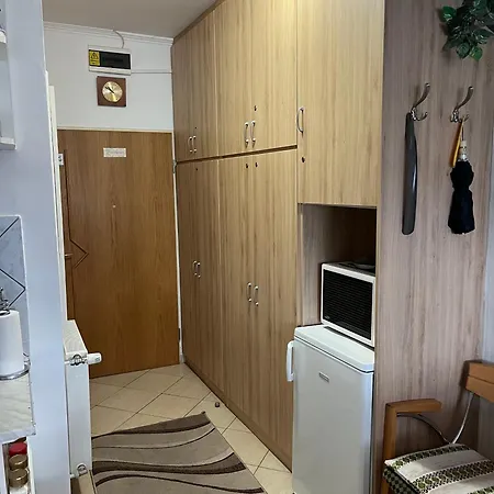 Aba Es Andrea Apartmán *