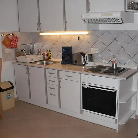 Apartment Aba Es Andrea