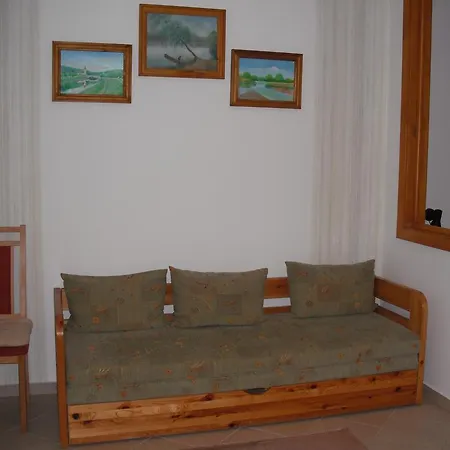 Apartment Aba Es Andrea *